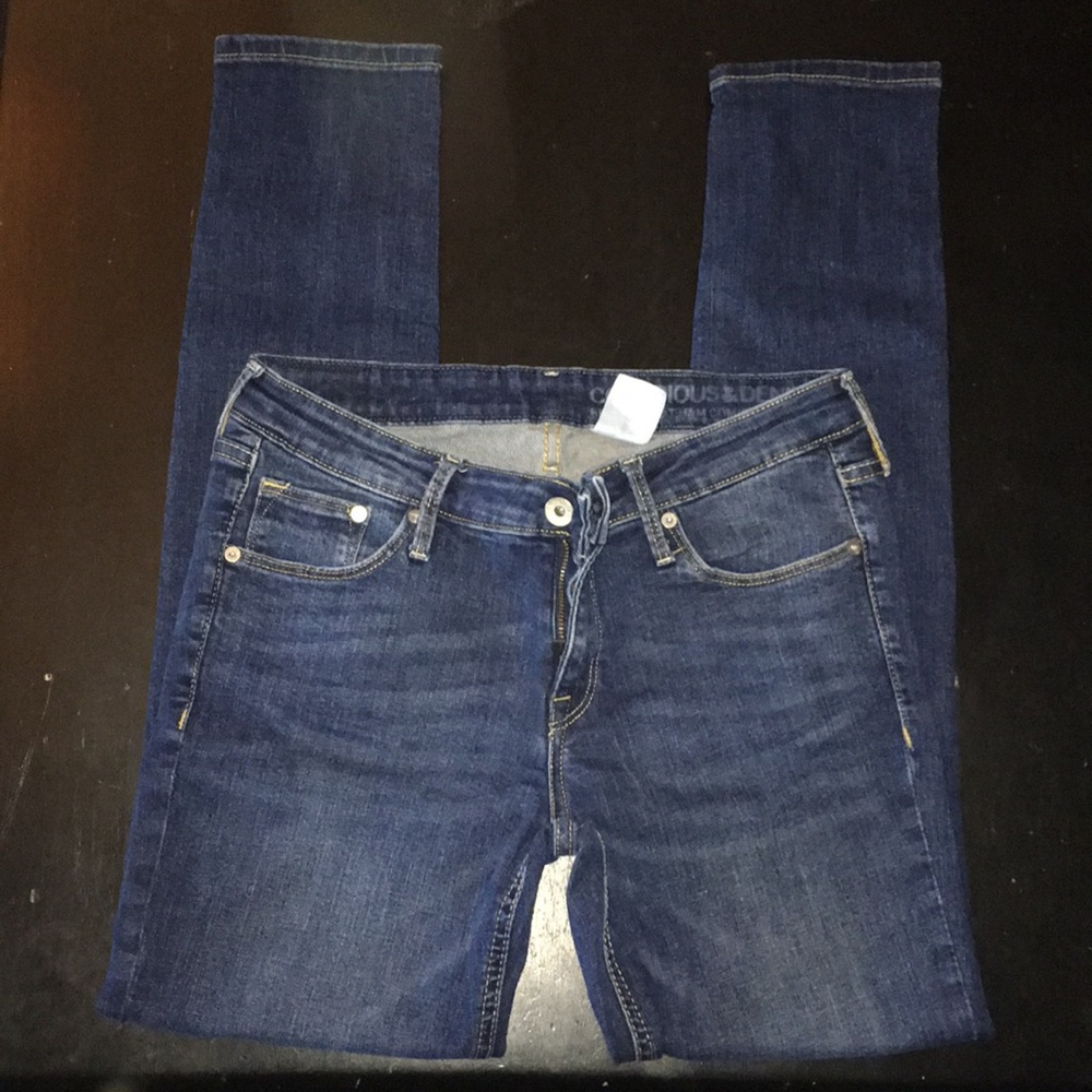Skinny jeans